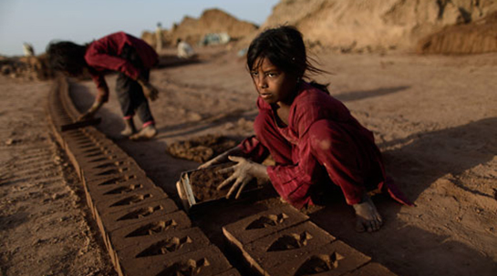 12/06/2014 Fundación Juan Bonal en el Día Mundial contra el trabajo infantil.