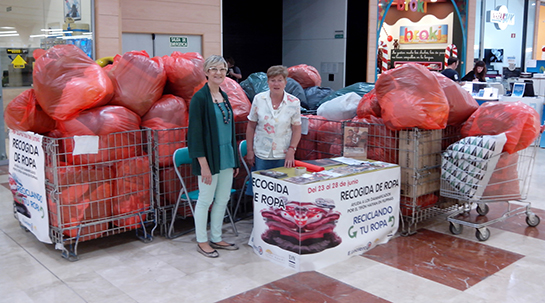 15/10/2014 Fundación Juan Bonal en Navarra culminó con éxito la IV Recogida Solidaria de Ropa 2014.