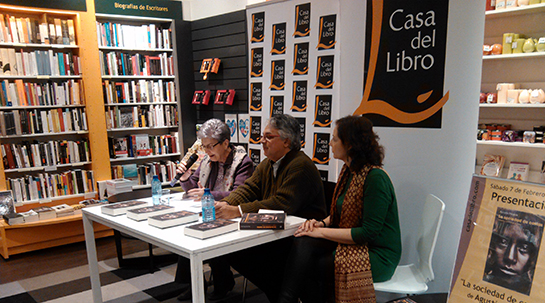 23/02/2015 Gran interés y afluencia en la presentación del libro de Agustín Pániker.