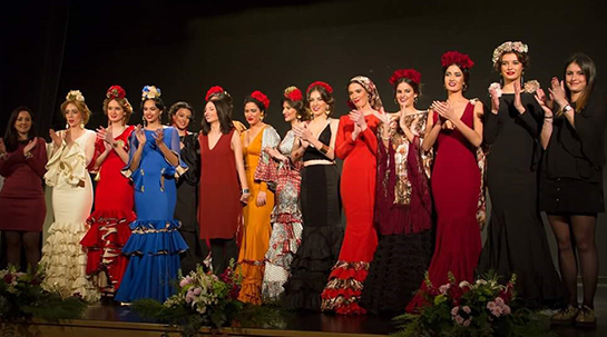 23/02/2016 Éxito del Desfile Solidario de moda flamenca en Sevilla.