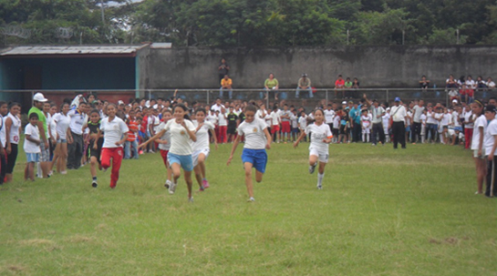 18/11/2013 El Colegio San Antonio de Nicaragua acoge la celebración de los Juegos Diocesanos.