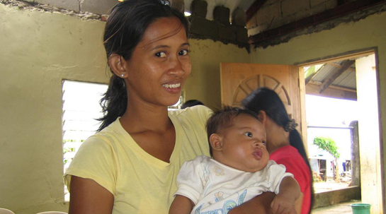 27/01/2014 El nacimiento de una niña alimenta la esperanza en el corazón de Fundación Juan Bonal.